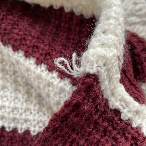 Rue 21 Burgundy and White Striped Hooded Sweater Tunic, size M - Picture 8 of 9